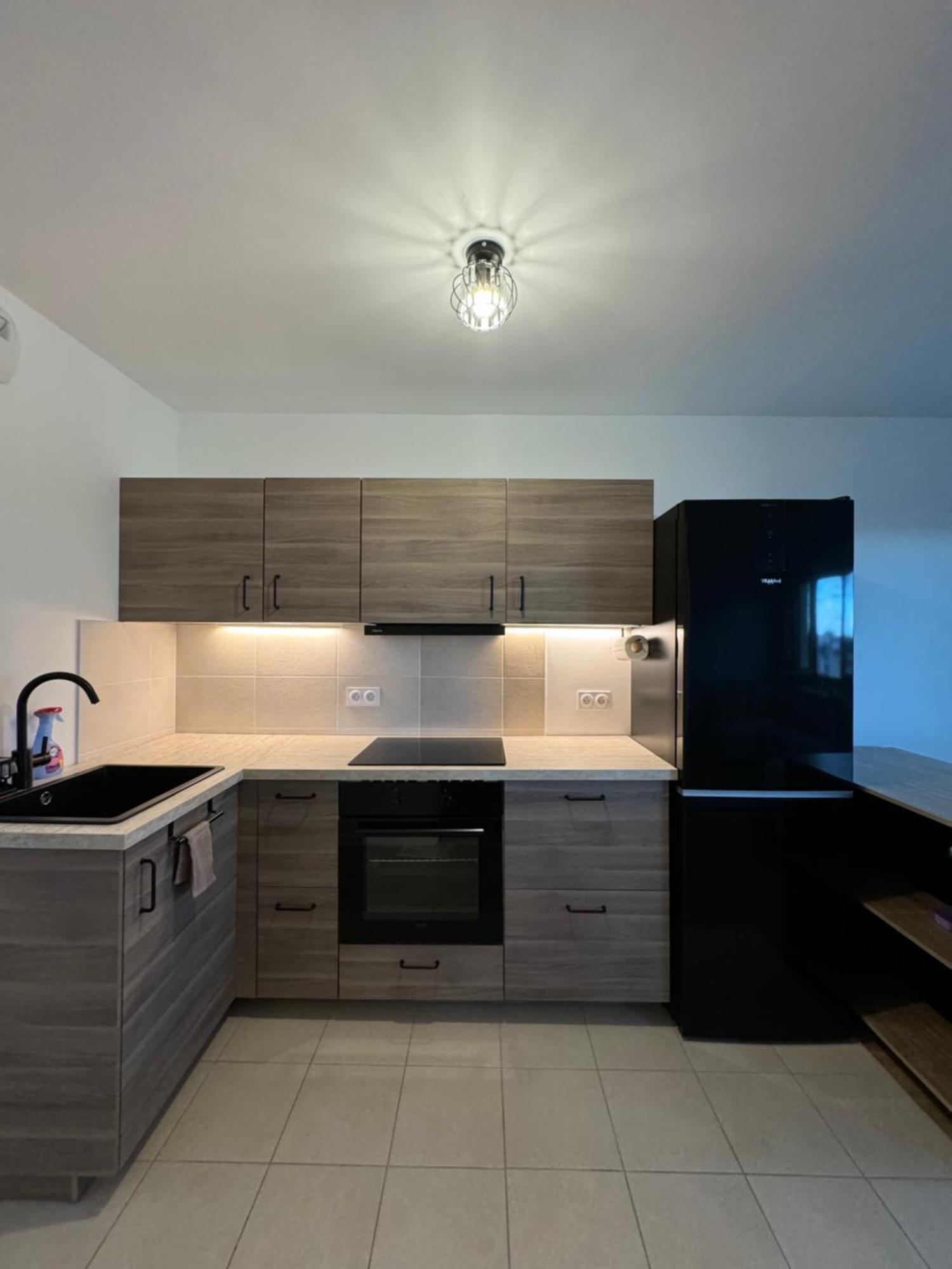 Cosy T2 Au Porte De Paris Au Pied Du Metro L9 * Montreuil (Seine-Saint-Denis)