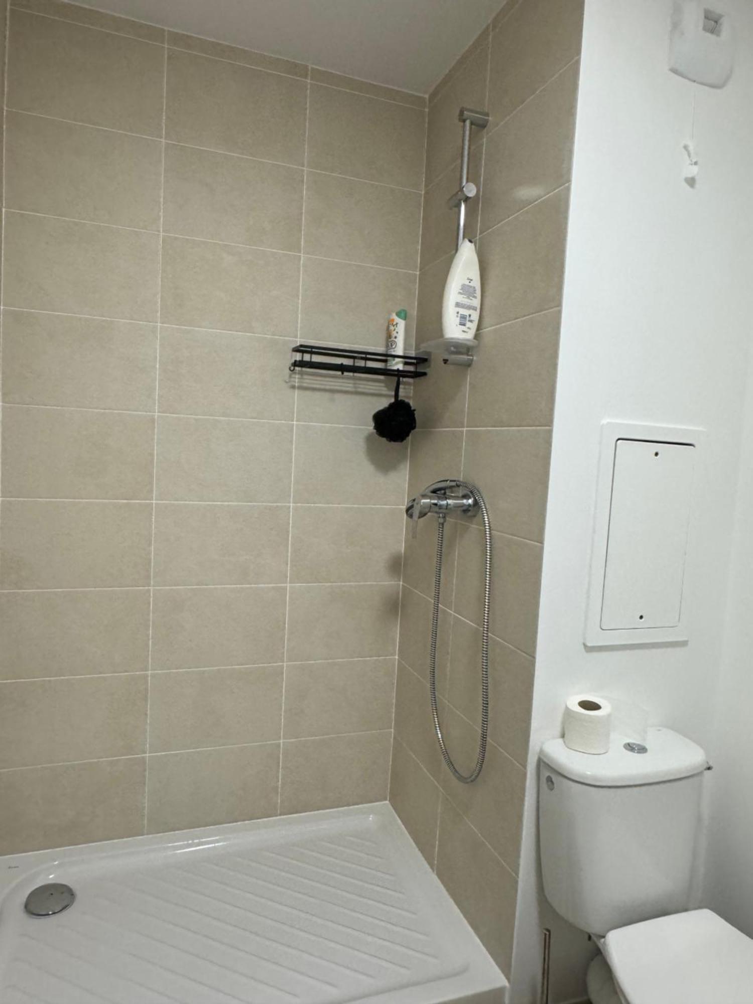 Cosy T2 Au Porte De Paris Au Pied Du Metro L9 * Montreuil (Seine-Saint-Denis)