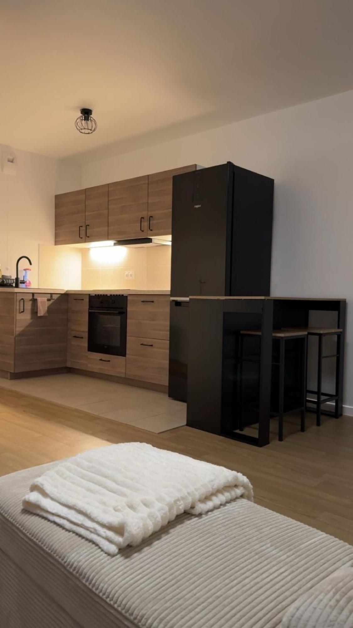 Cosy T2 Au Porte De Paris Au Pied Du Metro L9 Appartement *